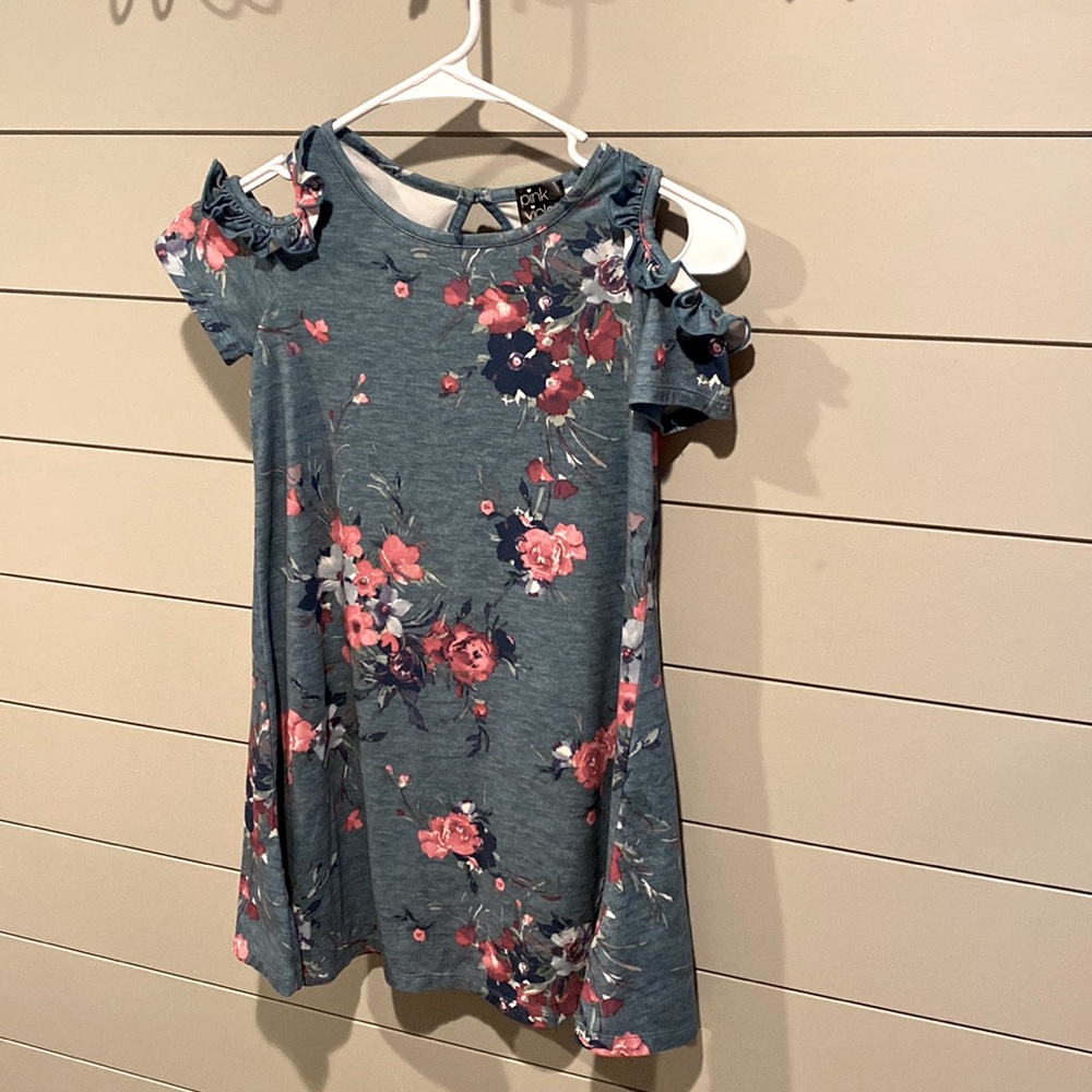 Cute summer dress!